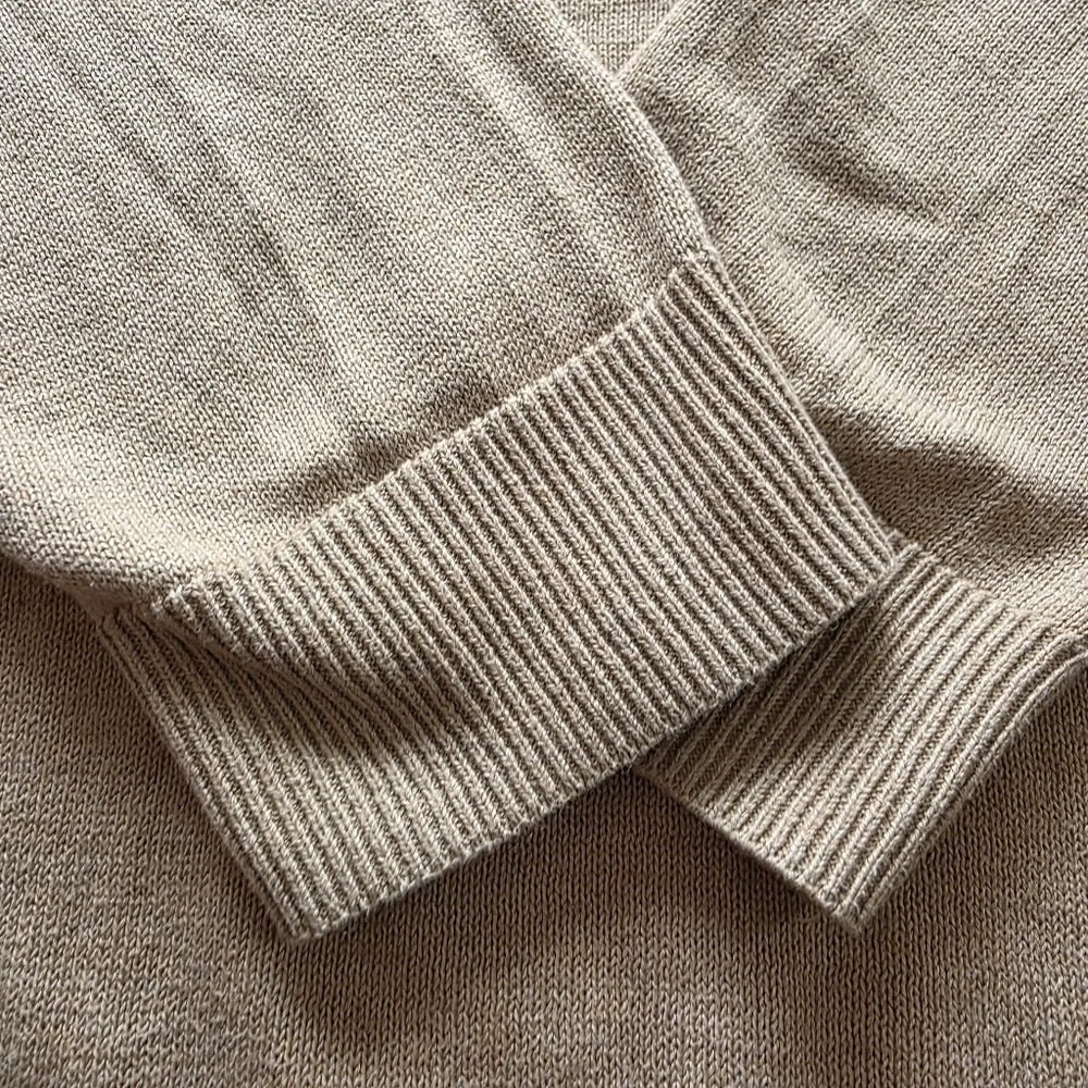 Old Navy XL Tan Henley Lightweight Knit Cozy Sweater Minimal Classic Neutral